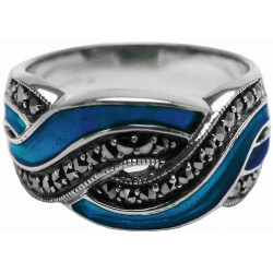 Elegant Ring Elizabethan Style 925 Sterling Silver English Hallmarks Set with Blue Enamel and Marcasite