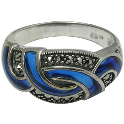 Elegant Ring Elizabethan Style 925 Sterling Silver English Hallmarks Set with Blue Enamel and Marcasite