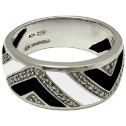 Elegant Ring Elizabethan Style 925 Sterling Silver English Hallmarks Set with Black and White Enamel and Marcasite